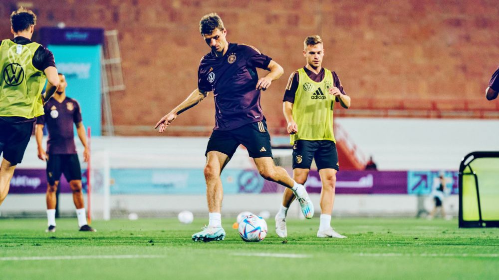 Các Yếu Tố Cần Phân Tích Trong Đội Hình